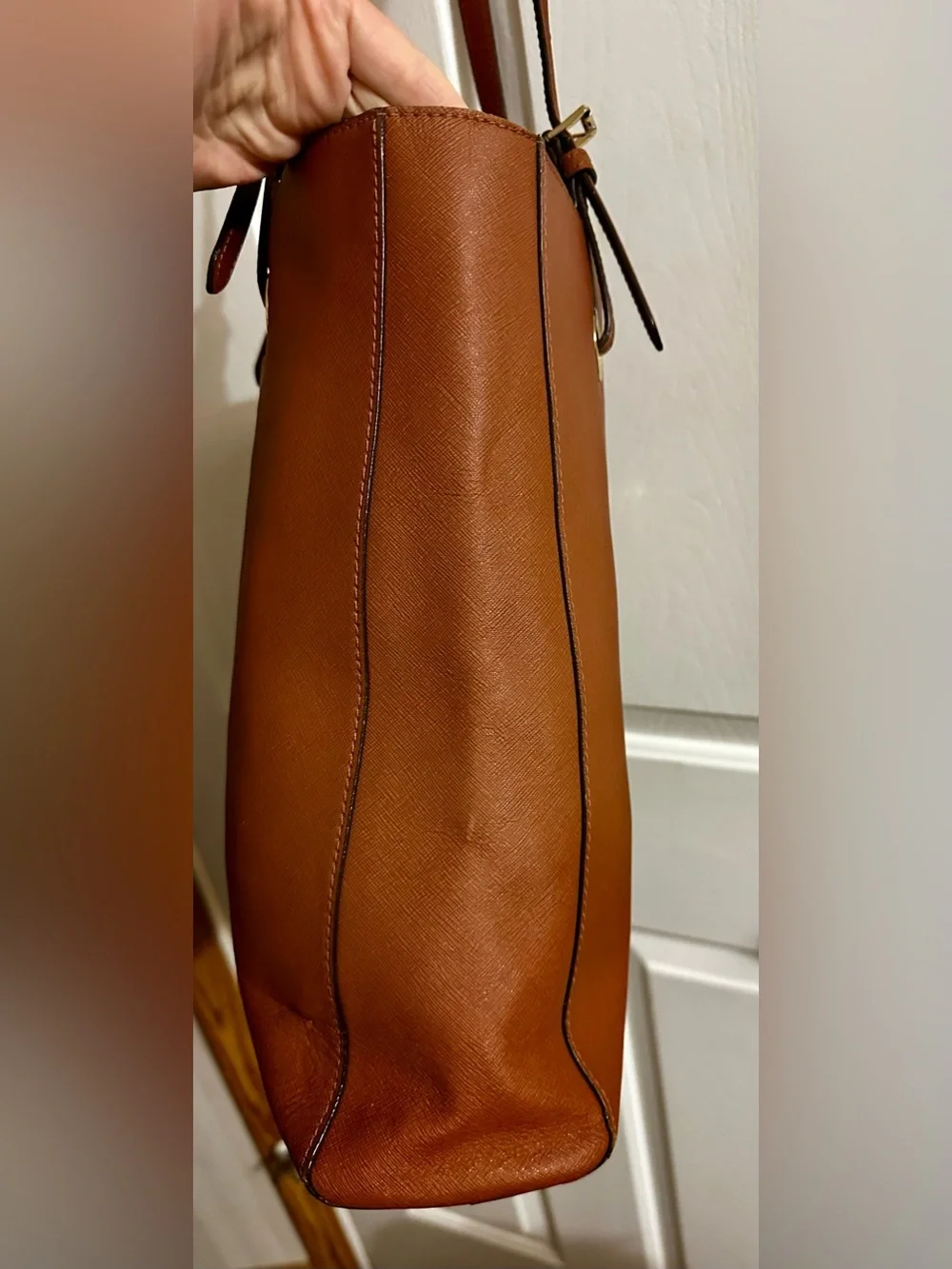 Michael Kors Jet Set Travel Large Saffiano Leather North-South Tote. - Picture 5 of 14